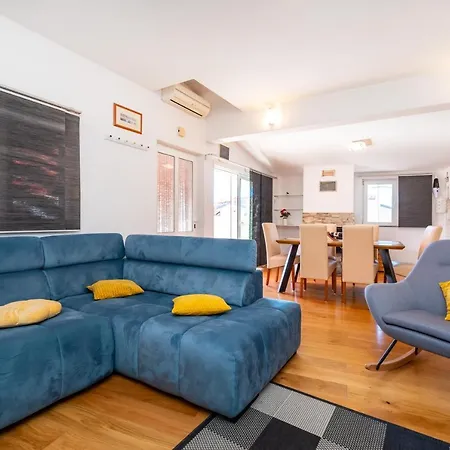 Bistra Pakostane Apartments Exteriér fotografie